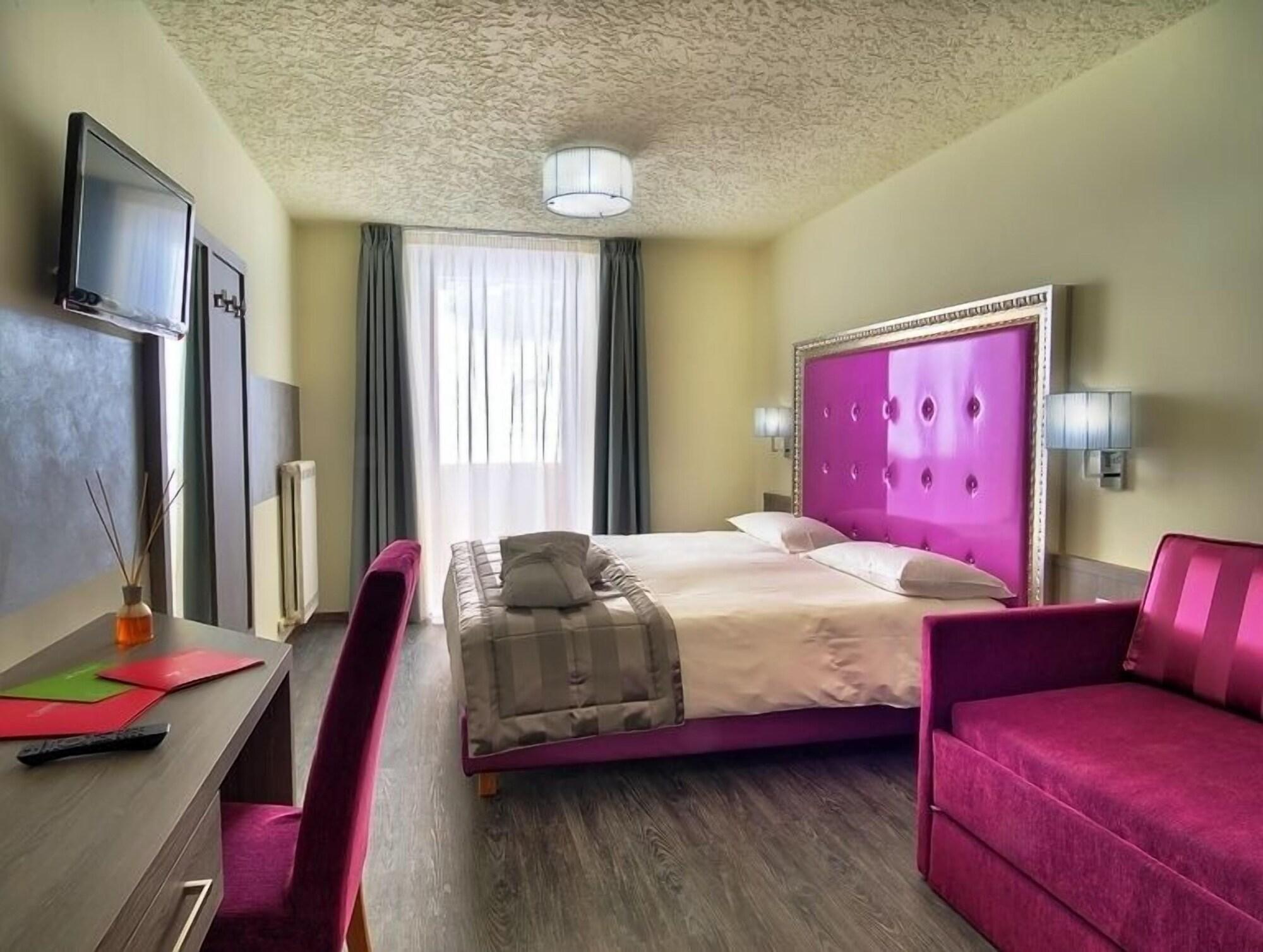 Luna Wellness Hotel Folgarida Eksteriør bilde