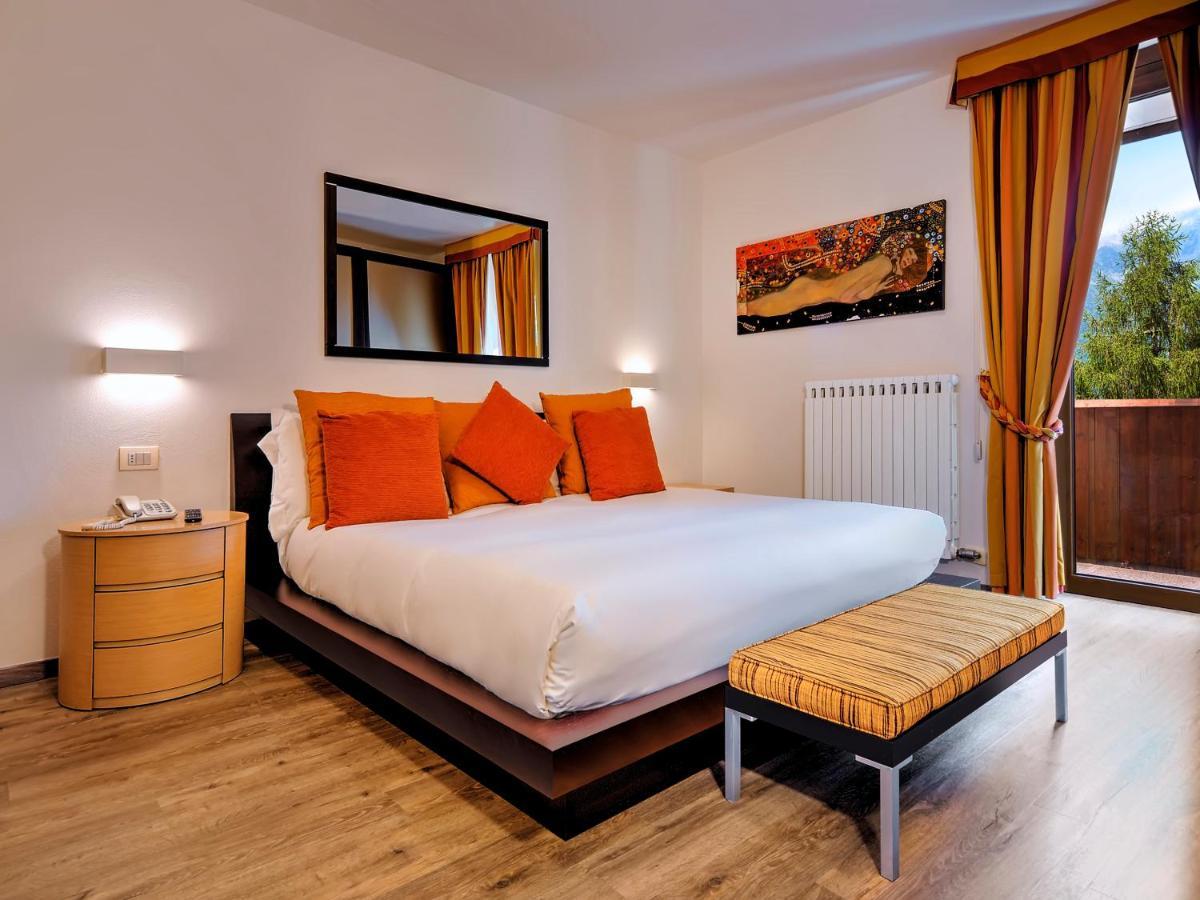 Luna Wellness Hotel Folgarida Eksteriør bilde