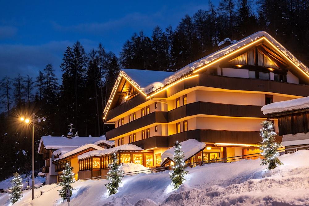 Luna Wellness Hotel Folgarida Eksteriør bilde