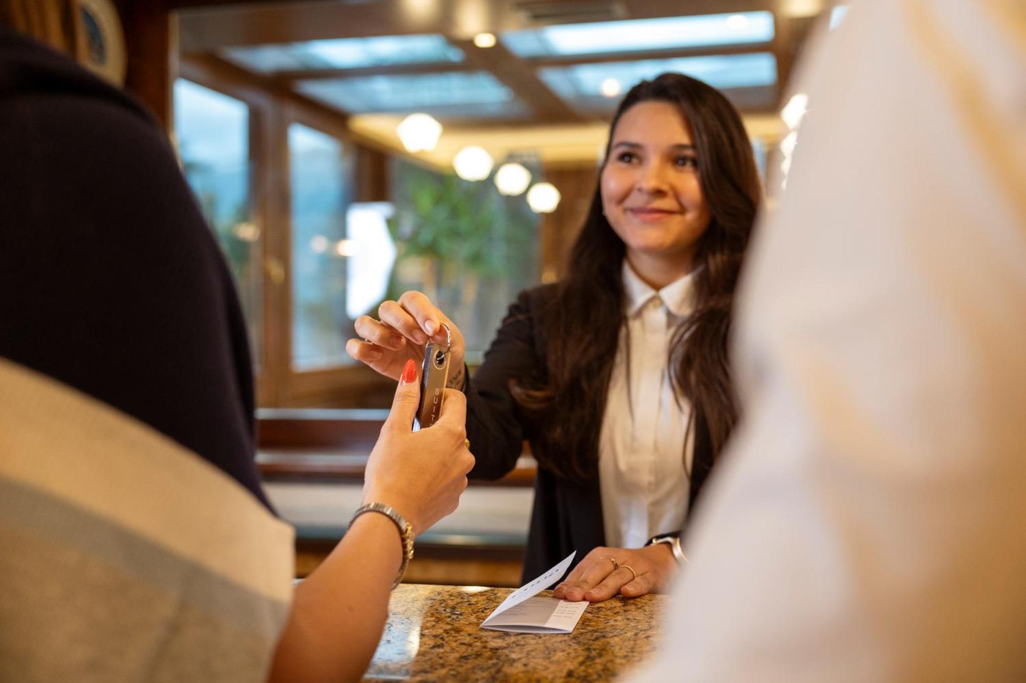 Luna Wellness Hotel Folgarida Eksteriør bilde