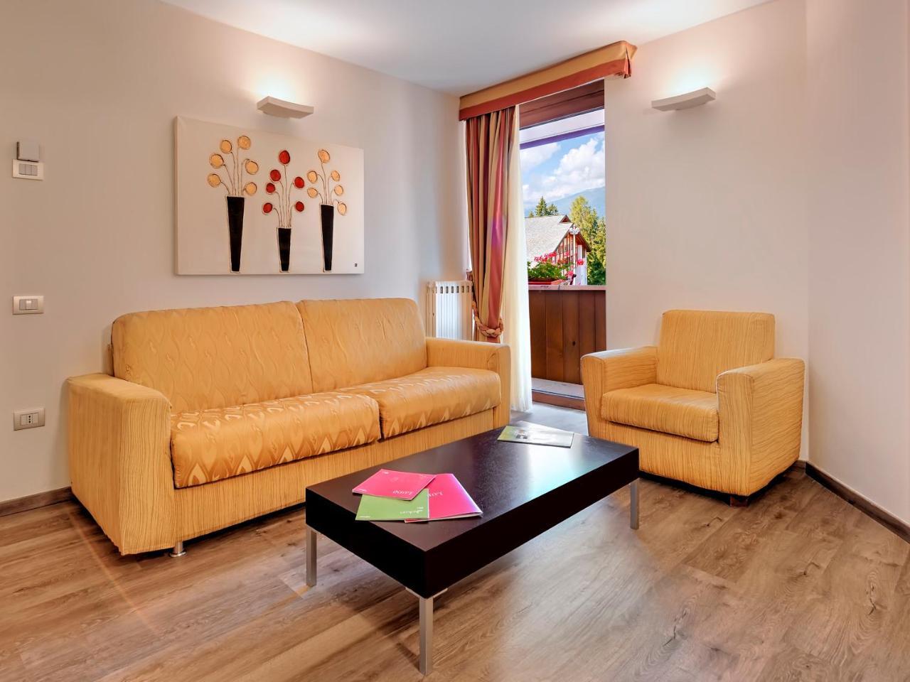 Luna Wellness Hotel Folgarida Eksteriør bilde